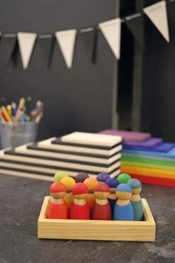 Grimms Wimpelkette Monochrom 14 Teile + Schnur -TONIES Verkäufe 322 93150 b 600x600