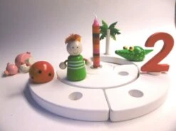 Rundum/ARS Kl. Geburtstagsringteil Weiß 1 Teil Des Kleinen Ringes (2 Teile Ergeben Den Kreis) -TONIES Verkäufe 5 00181 a 600x600