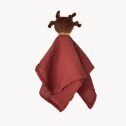 Little Ashé Kuscheltuch Nilaja -TONIES Verkäufe NILAJA Kuscheltuch Little Ashe Artikel Nilaja Tuch rot b 600x600